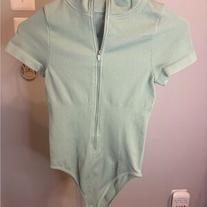 NEW OQQ Ribbed Zip-Front Bodysuit in Mint